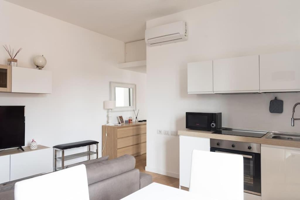 Youhosty - Ripamonti 194 Milano Exteriör bild